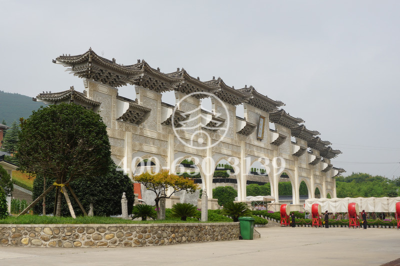 霸陵墓园新区大山门